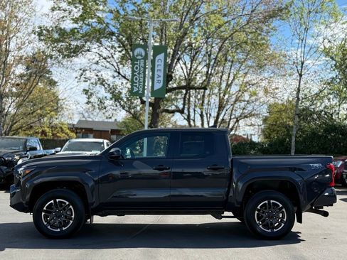 Certified 2024 Toyota Tacoma TRD Sport image 2