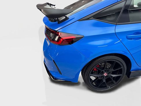 Used 2023 Honda Civic Type R image 16