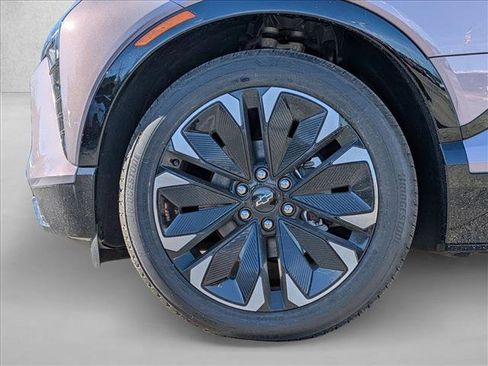 New 2026 Chevrolet Blazer EV RS FWD image 18