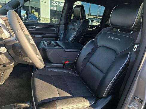 Used 2025 RAM 1500 Laramie image 26