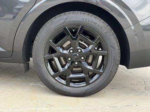 Used 2026 Kia Carnival SX Prestige FWD image 12