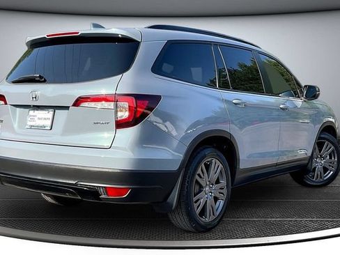 Used 2022 Honda Pilot Sport image 5