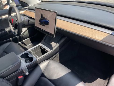 Used 2022 Tesla Model 3 Long Range AWD/4WD image 36
