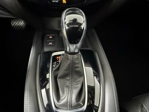 Used 2020 Nissan Rogue Sport SL w/ Premium Package image 24