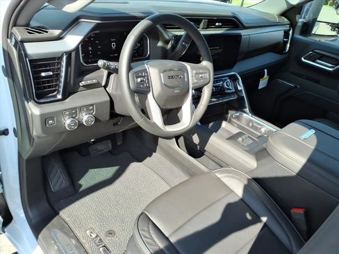 New 2026 GMC Sierra 2500 Denali image 8