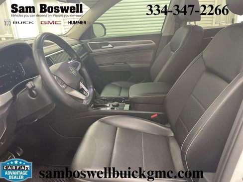 Used 2023 Volkswagen Atlas SEL R-Line AWD/4WD image 8