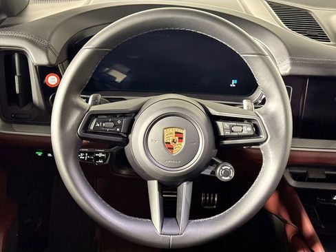 Used 2024 Porsche Cayenne S w/ Premium Package Plus (PP1) image 13