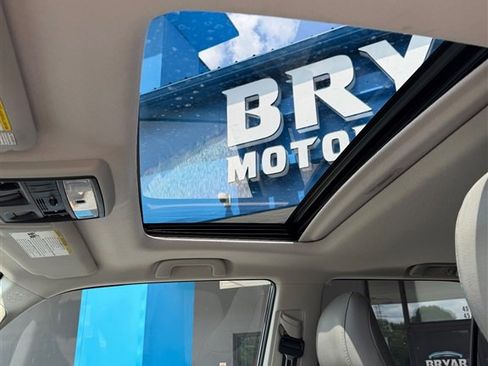 Used 2011 Toyota 4Runner SR5 w/ Convenience Pkg RWD image 26