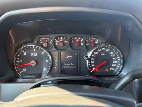 Used 2018 Chevrolet Silverado 1500 W/T w/ WT Convenience Package AWD/4WD image 17