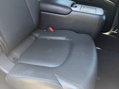 Used 2023 Nissan Armada SL w/ Captain's Chairs Package RWD image 7