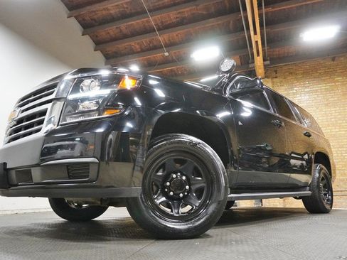 Used 2020 Chevrolet Tahoe 2WD image 3