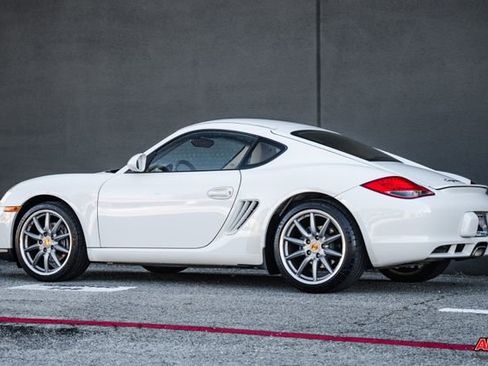 Used 2011 Porsche Cayman image 35