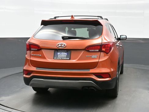 Used 2018 Hyundai Santa Fe Sport image 5