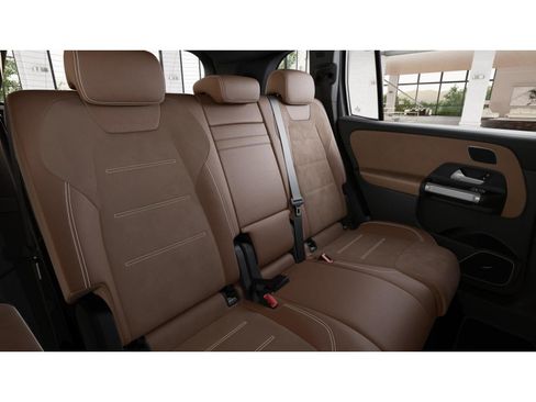 New 2026 Mercedes-Benz GLB 35 AMG 4MATIC image 5