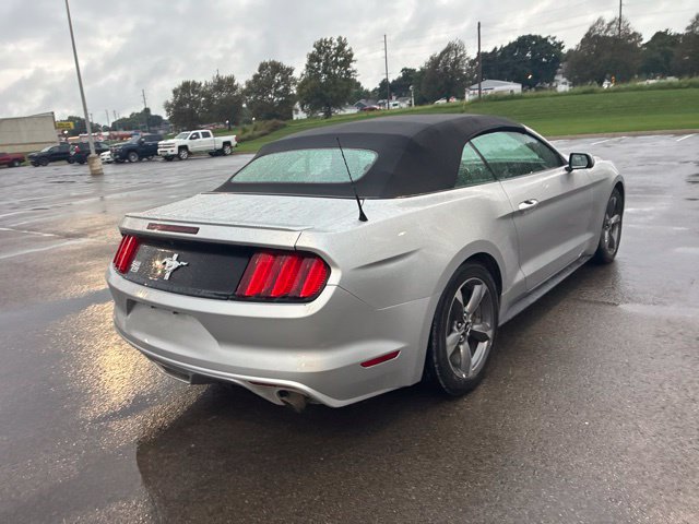 Used 2016 Ford Mustang Convertible w/ Equipment Group 051A RWD image 9