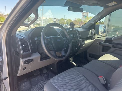Used 2018 Ford F150 XLT AWD/4WD image 10