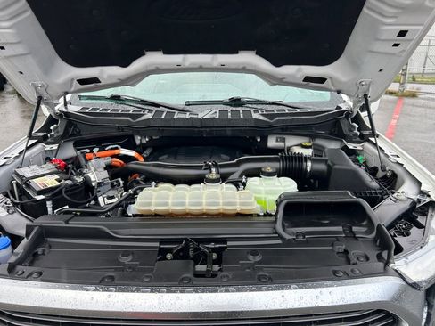 Used 2023 Ford F150 Limited image 29