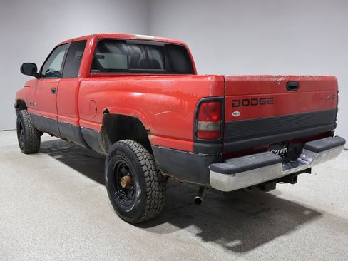 Used 2000 Dodge Ram 1500 Truck SLT image 6