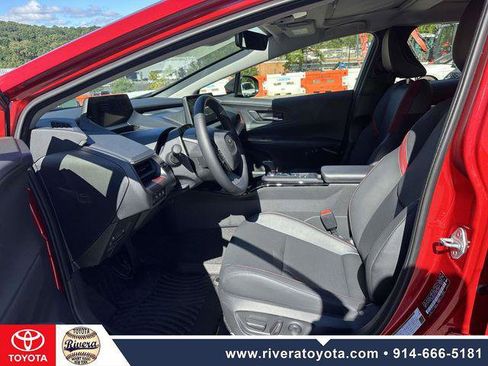 Certified 2026 Toyota Prius Plug-In Hybrid FWD image 15