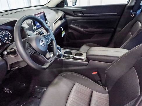 New 2025 Nissan Altima 2.5 S image 17