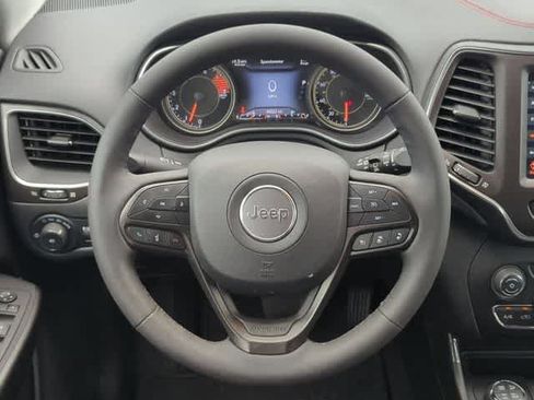 Used 2022 Jeep Cherokee Trailhawk w/ Premium Leather Package AWD/4WD image 22