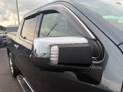 Used 2021 Chevrolet Silverado 1500 LTZ AWD/4WD image 14