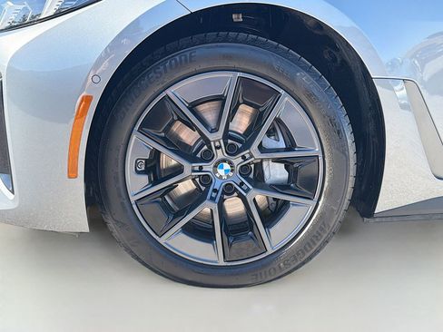 Used 2025 BMW i4 eDrive40 w/ Premium Package image 43