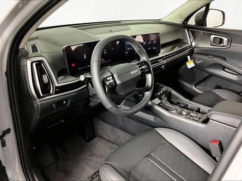 New 2026 Kia Sorento S image 8