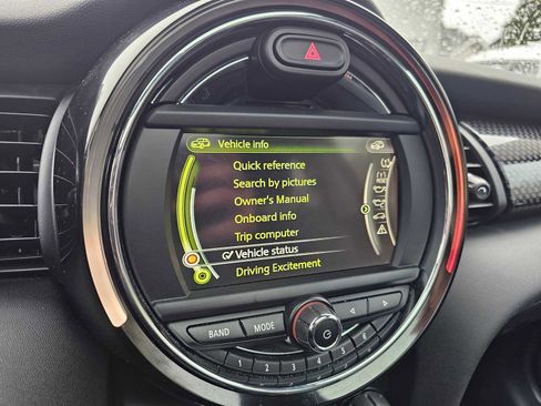 Used 2015 MINI Cooper S image 26