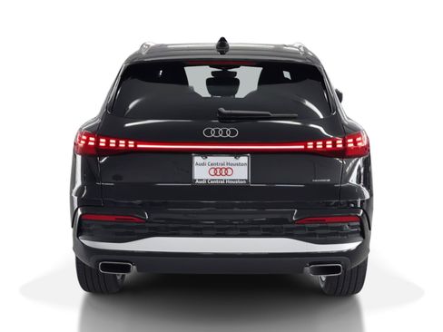 New 2025 Audi Q5 Premium Plus image 10