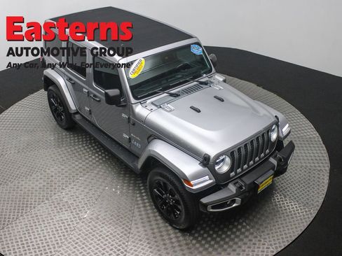 Used 2021 Jeep Wrangler Unlimited Sahara w/ Cold Weather Group image 3