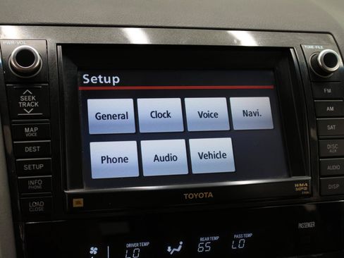 Used 2012 Toyota Sequoia Platinum AWD/4WD image 66
