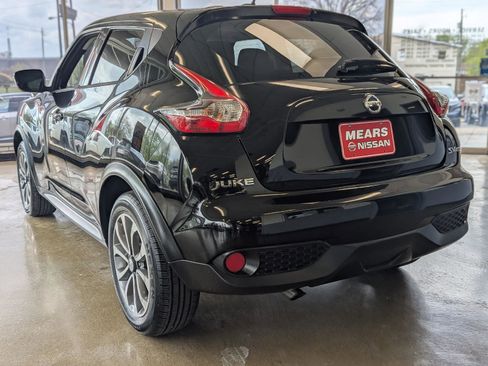 Used 2017 Nissan Juke SV AWD/4WD image 6
