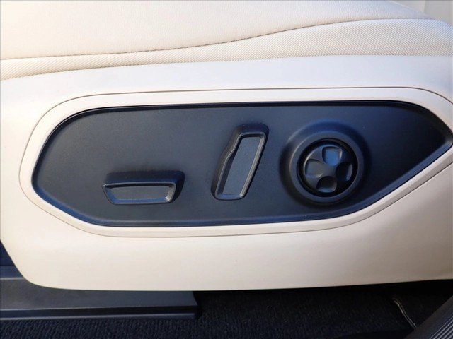 New 2027 Jeep Grand Cherokee Limited AWD/4WD image 12