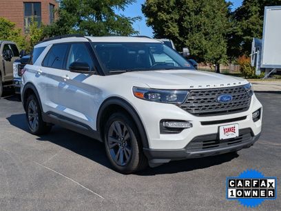 Certified 2023 Ford Explorer XLT w/ Equipment Group 202A