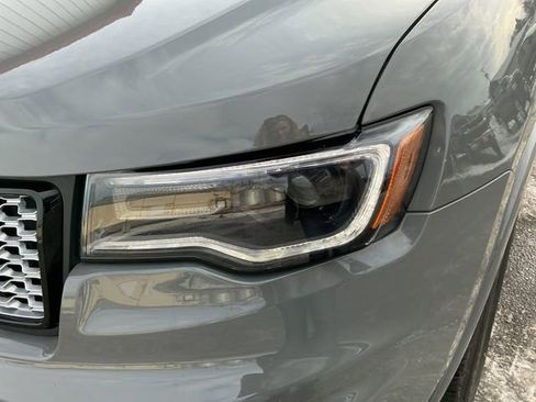 Used 2021 Jeep Grand Cherokee Laredo X image 17