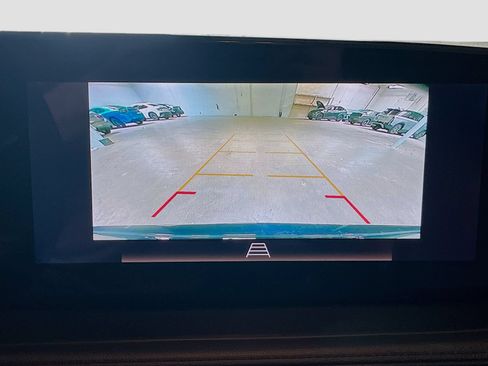 Used 2025 Buick Encore GX Sport Touring AWD/4WD image 13