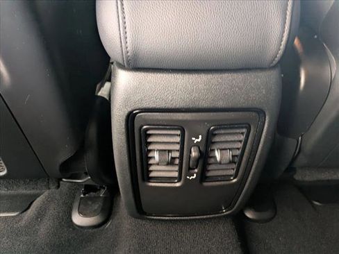 Used 2024 Dodge Durango R/T w/ Blacktop Package AWD/4WD image 17