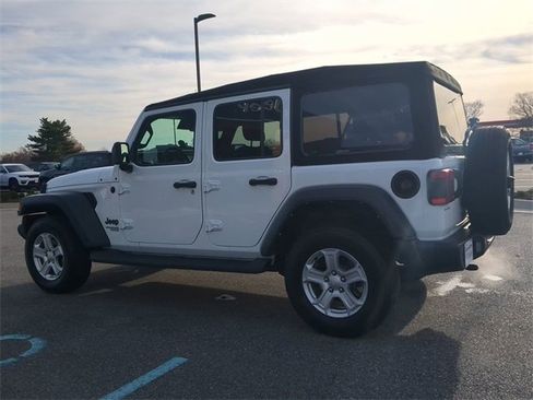 Used 2021 Jeep Wrangler Unlimited Sport image 6