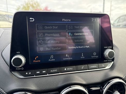 Used 2024 Nissan Sentra SV FWD image 28