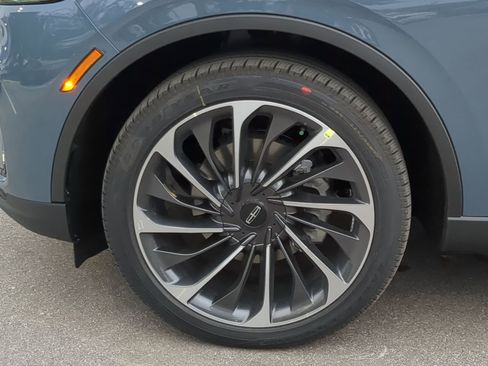 New 2026 Lincoln Aviator Reserve w/ Illumination Package image 9