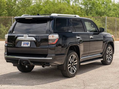 Used 2024 Toyota 4Runner Limited AWD/4WD image 8