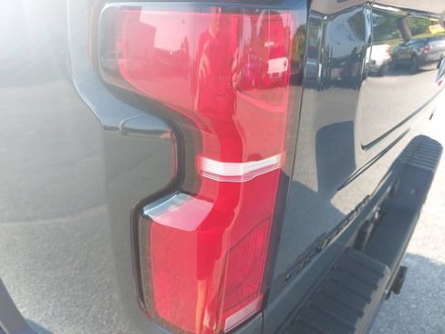 Used 2026 Chevrolet Silverado 2500 ZR2 w/ LPO, Dark Essentials Package AWD/4WD image 34