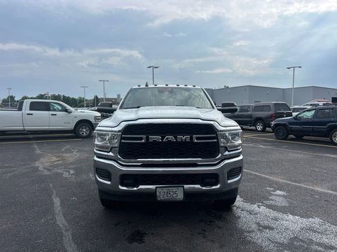 Used 2020 RAM 2500 Tradesman w/ Safety Group AWD/4WD image 3