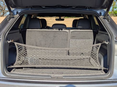 Used 2023 Volkswagen Atlas Cross Sport SE image 24