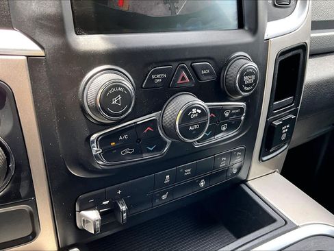 Used 2016 RAM 1500 Lone Star RWD image 30
