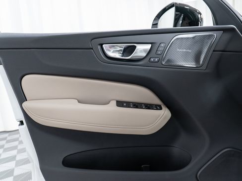 New 2026 Volvo XC60 B5 Plus w/ Climate Package image 11