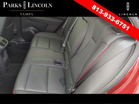 Used 2022 Buick Envision Essence w/ Technology Package II AWD/4WD image 16