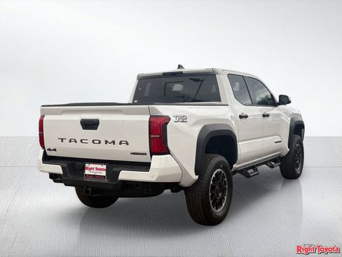 New 2026 Toyota Tacoma TRD Off-Road AWD/4WD image 7