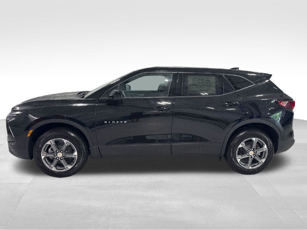 New 2026 Chevrolet Blazer LT FWD image 46